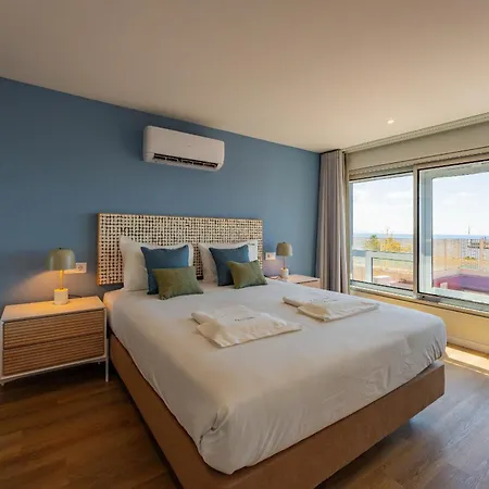 Flh Blue Flat With Sea View * Funchal (Madeira)