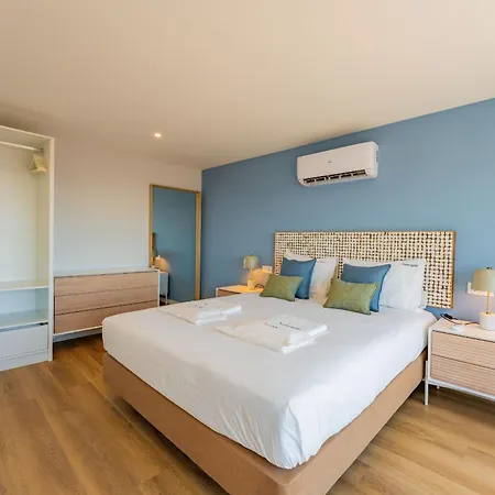Flh Blue Flat With Sea View
